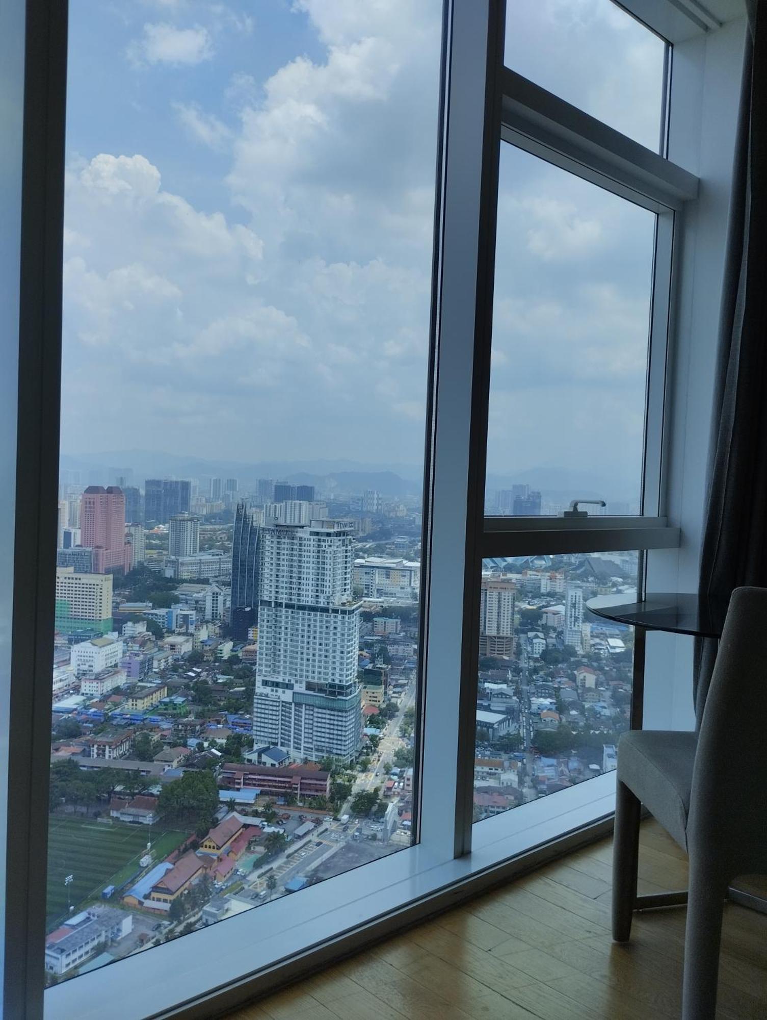 Platinum Suites Klcc Top 51 Куала-Лумпур Экстерьер фото